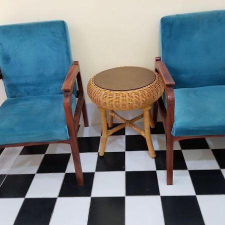 Room 7 - Studio In A Villa 5Mn Walk From The Royal Palace With Swimming Pool Phnom Penh Eksteriør bilde